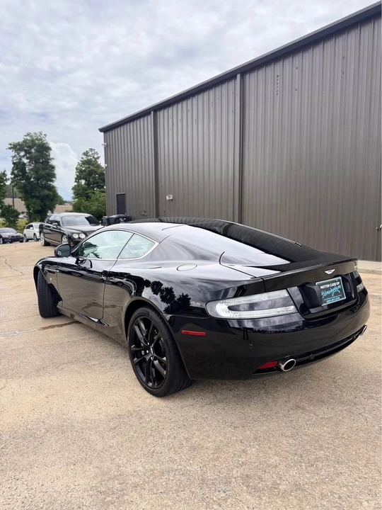 2011 Aston Martin DB9 - Image 7 of 17