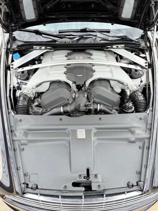 2011 Aston Martin DB9 - Image 11 of 19