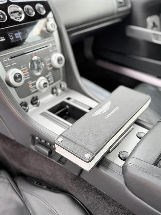 2011 Aston Martin DB9 - Image 14 of 19