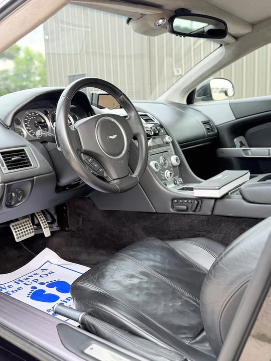 2011 Aston Martin DB9 - Image 13 of 19