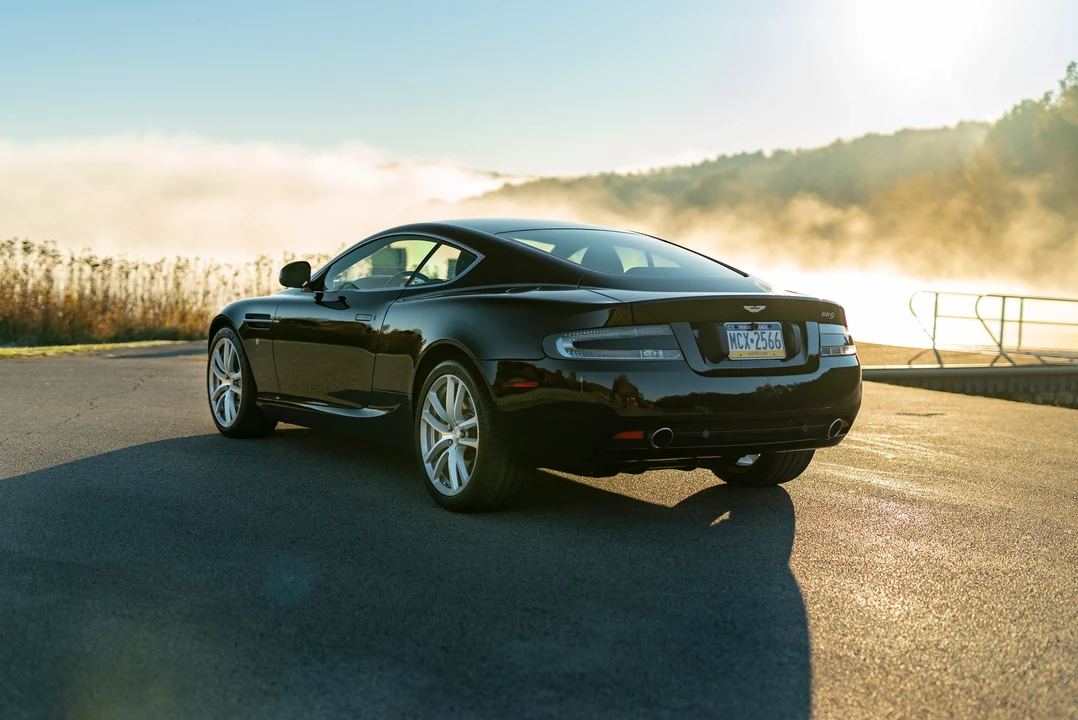 2011 Aston Martin DB9 - Image 19 of 31
