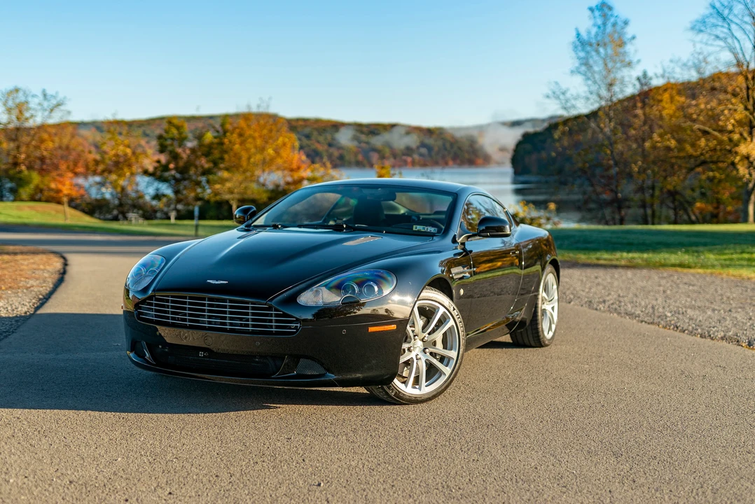 2011 Aston Martin DB9 - Image 8 of 31
