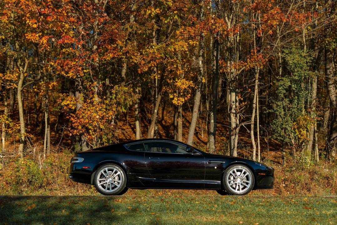 2011 Aston Martin DB9 - Image 15 of 31