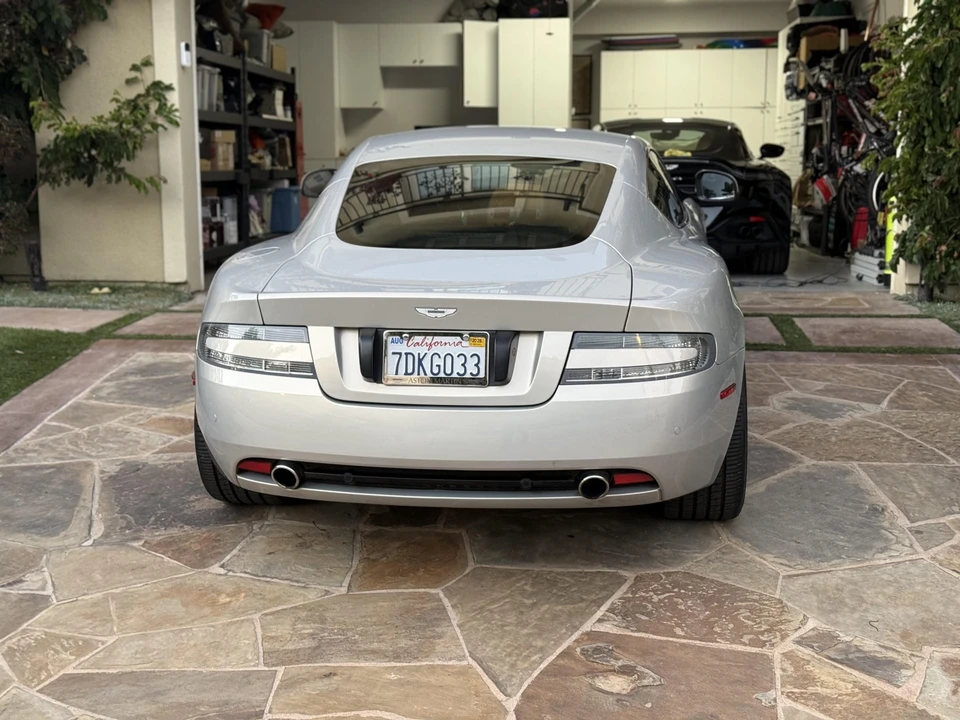 2011 Aston Martin DB9 - Image 16 of 31