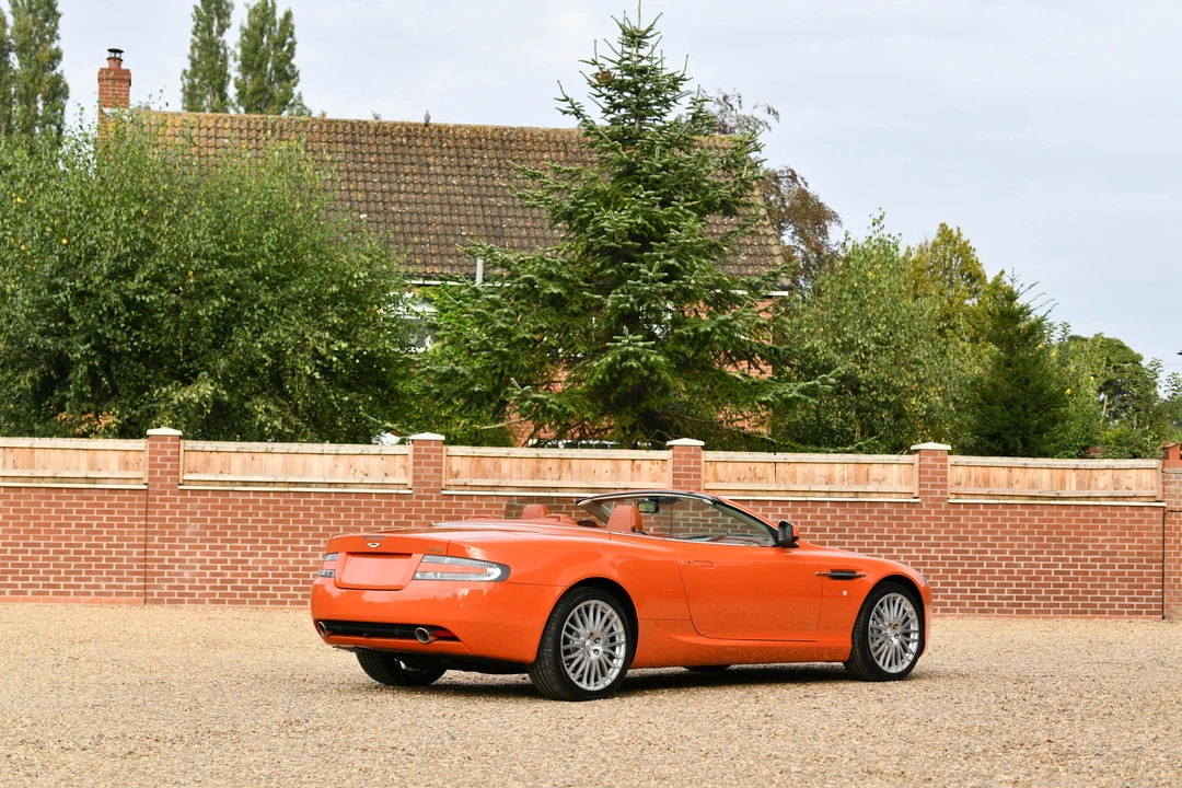2011 Aston Martin DB9 - Image 10 of 31