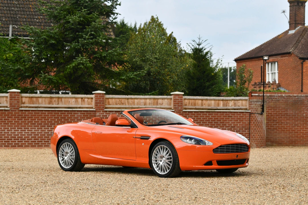 2011 Aston Martin DB9 - Image 2 of 31