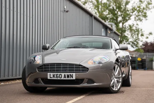 2011 Aston Martin DB9 Volante
