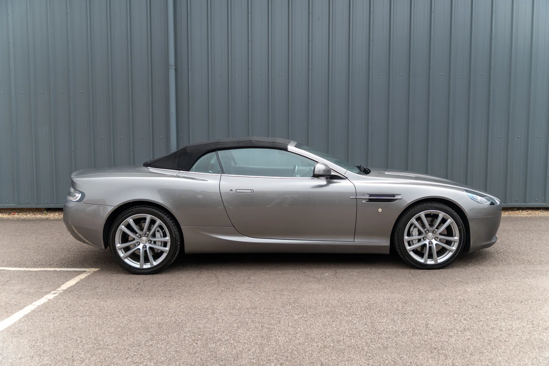 2011 Aston Martin DB9 - Image 4 of 31