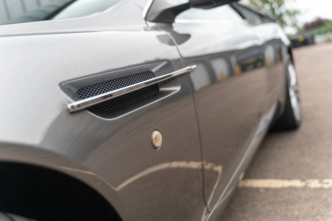 2011 Aston Martin DB9 - Image 20 of 31