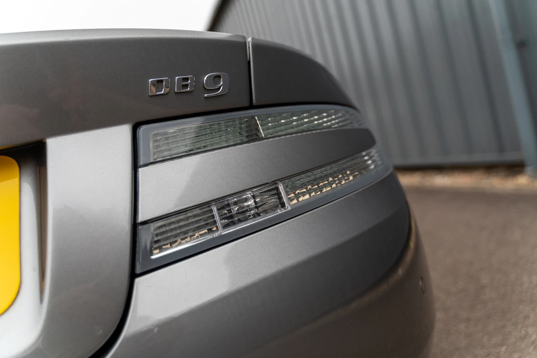 2011 Aston Martin DB9 - Image 16 of 31
