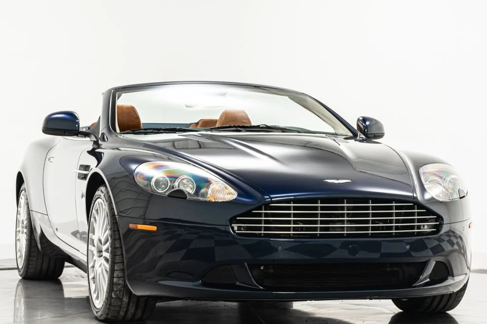2011 Aston Martin DB9 - Image 2 of 15