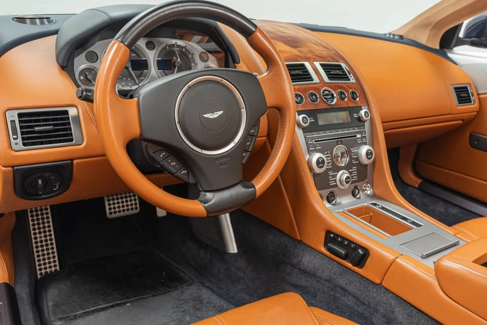 2011 Aston Martin DB9 - Image 9 of 15