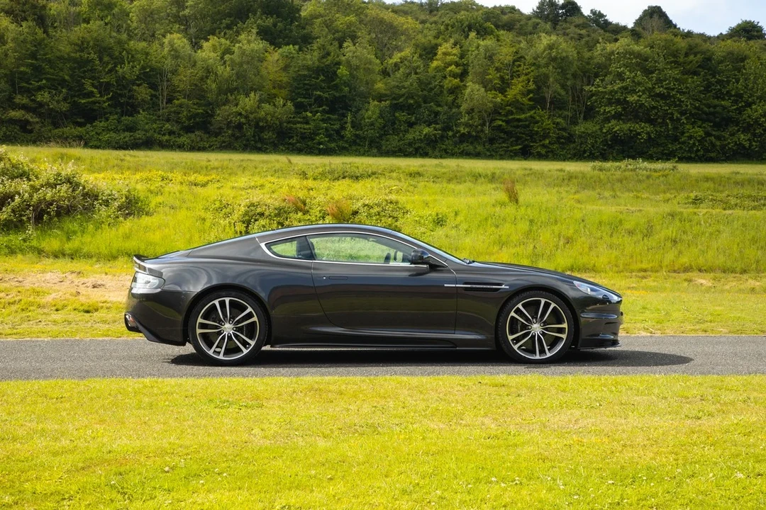 2011 Aston Martin DBS (2008-2012) - Image 7 of 30