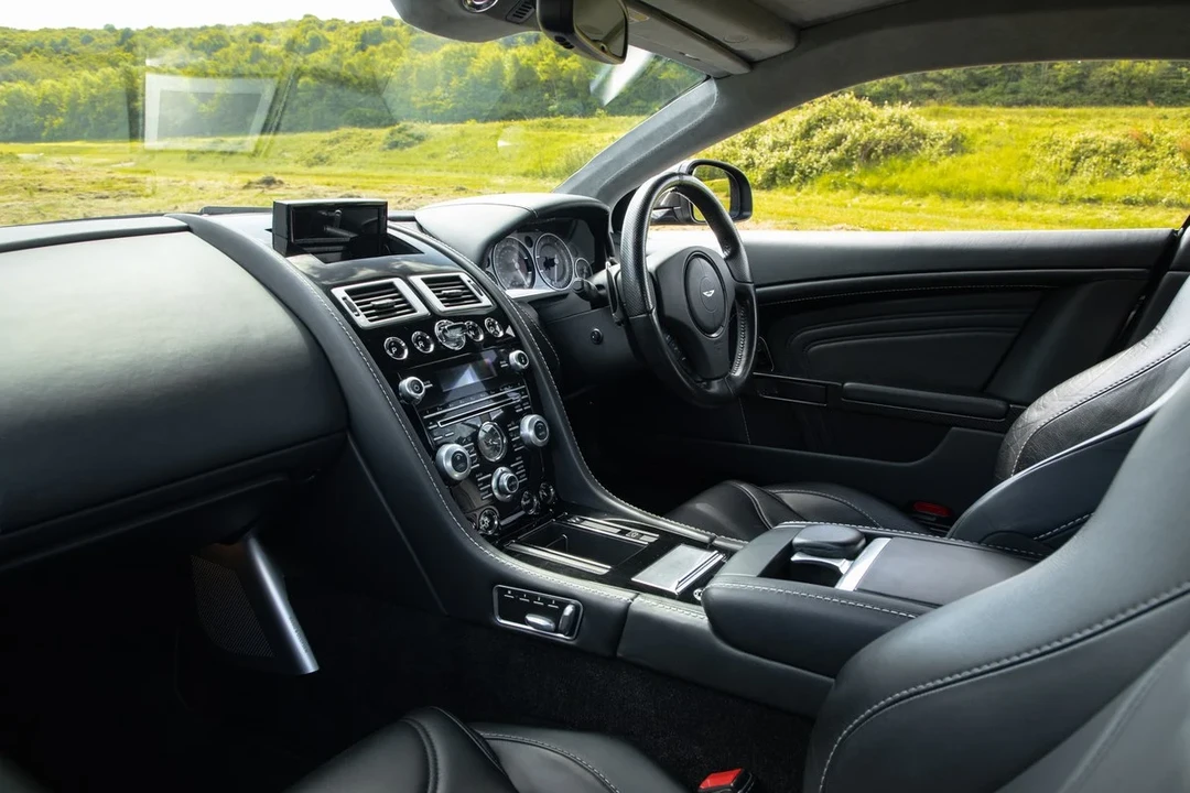 2011 Aston Martin DBS (2008-2012) - Image 8 of 30