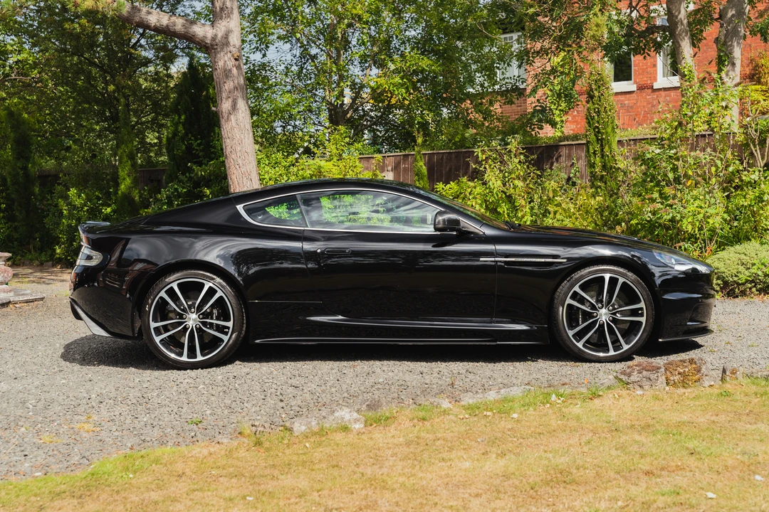 2011 Aston Martin DBS (2008-2012) - Image 4 of 31