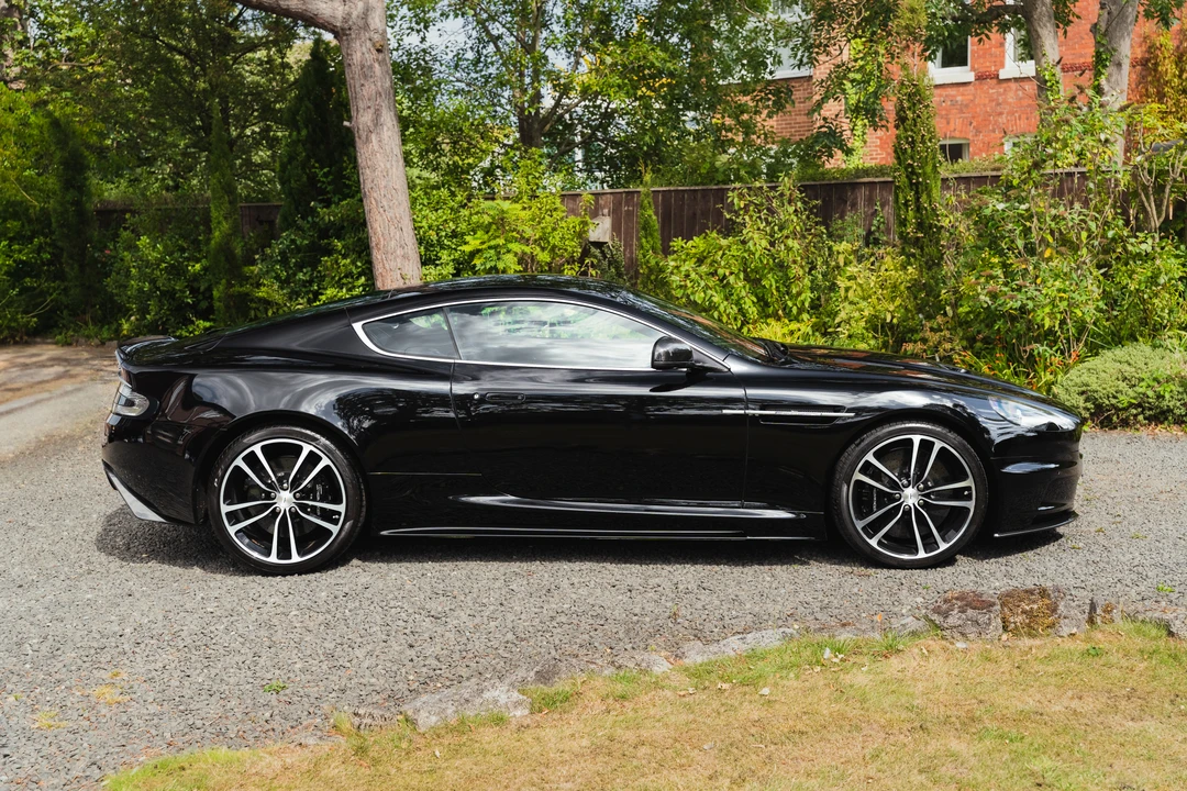 2011 Aston Martin DBS (2008-2012) - Image 12 of 31