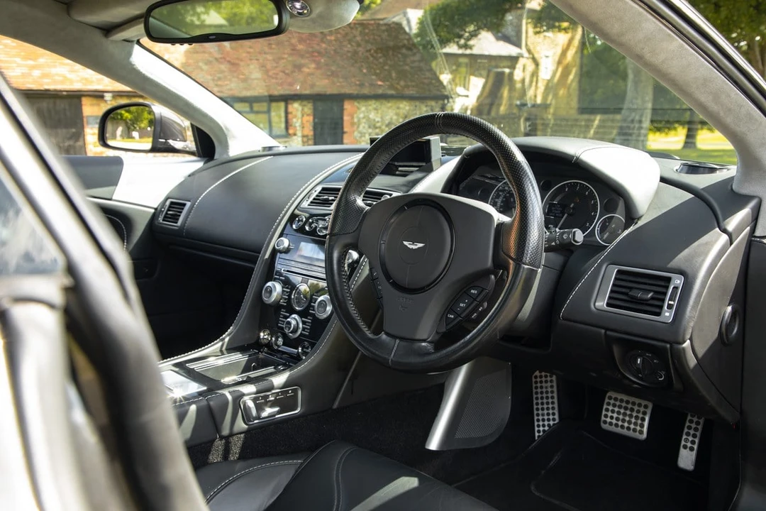 2011 Aston Martin DBS (2008-2012) - Image 9 of 31