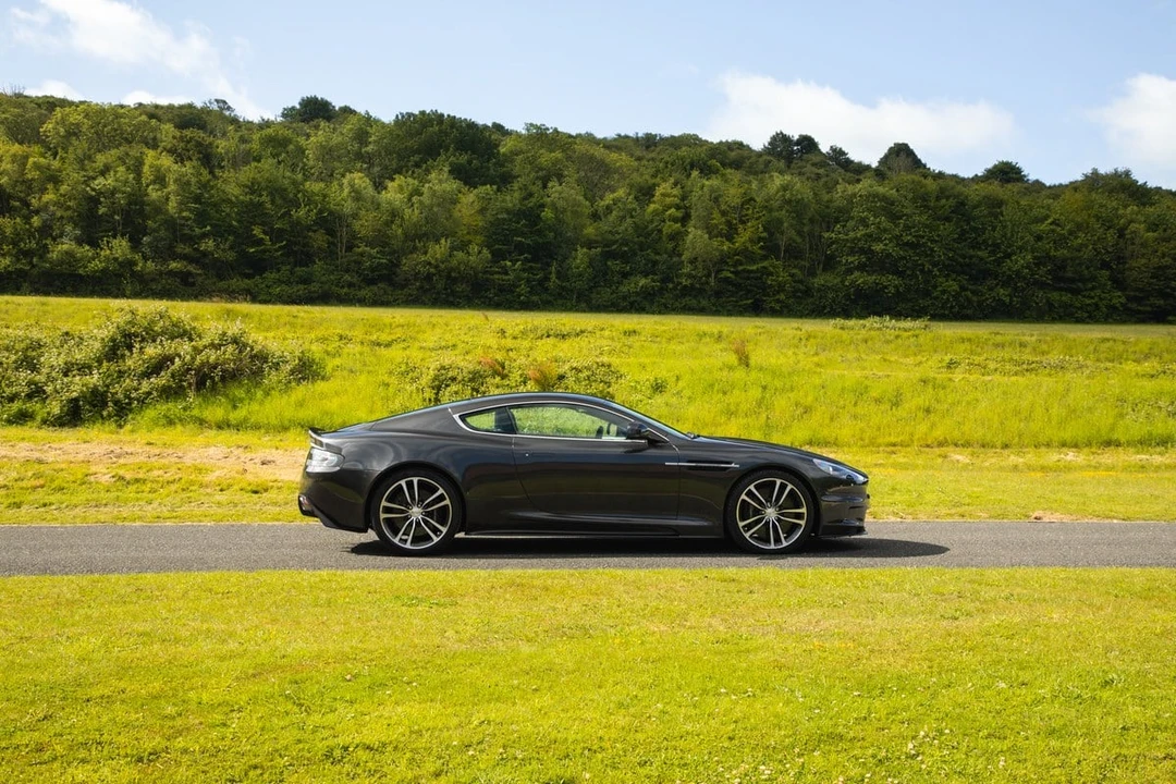 2011 Aston Martin DBS (2008-2012) - Image 25 of 31