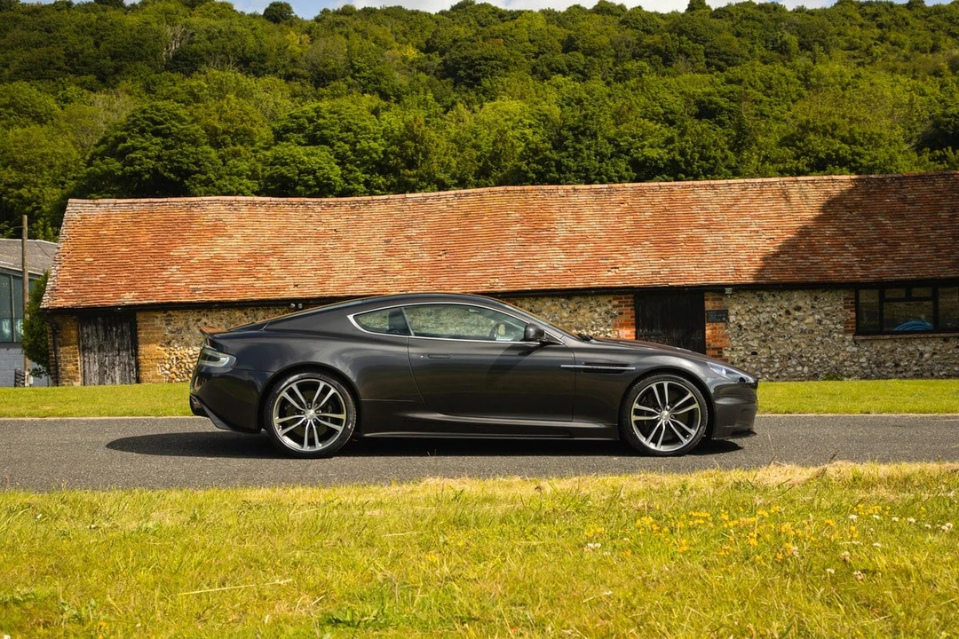 2011 Aston Martin DBS (2008-2012) - Image 8 of 31