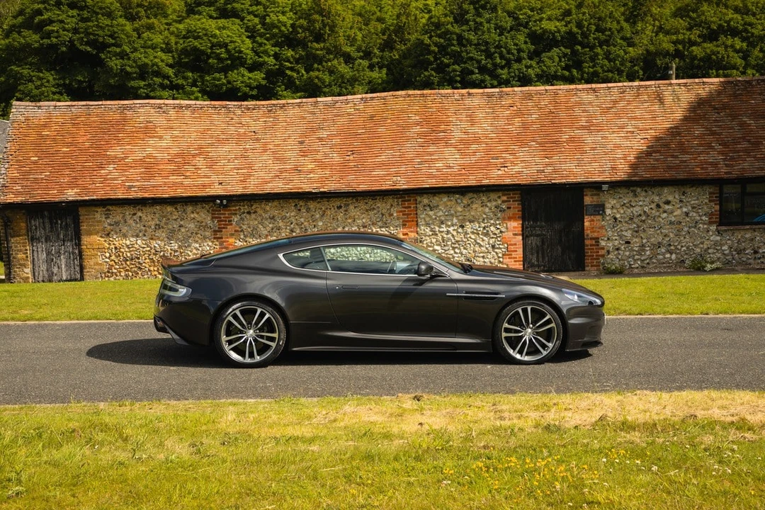 2011 Aston Martin DBS (2008-2012) - Image 26 of 31