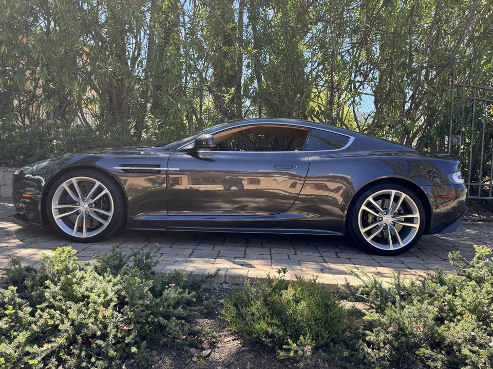 2011 Aston Martin DBS (2008-2012) - Image 19 of 31