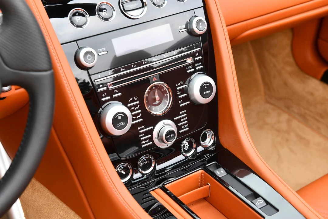 2011 Aston Martin DBS (2008-2012) - Image 19 of 31