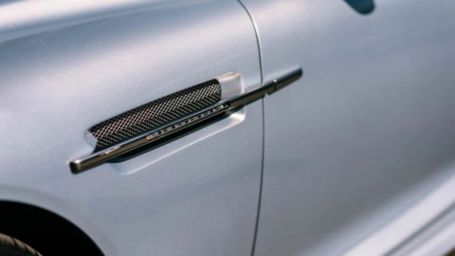 2011 Aston Martin DBS (2008-2012) - Image 9 of 12