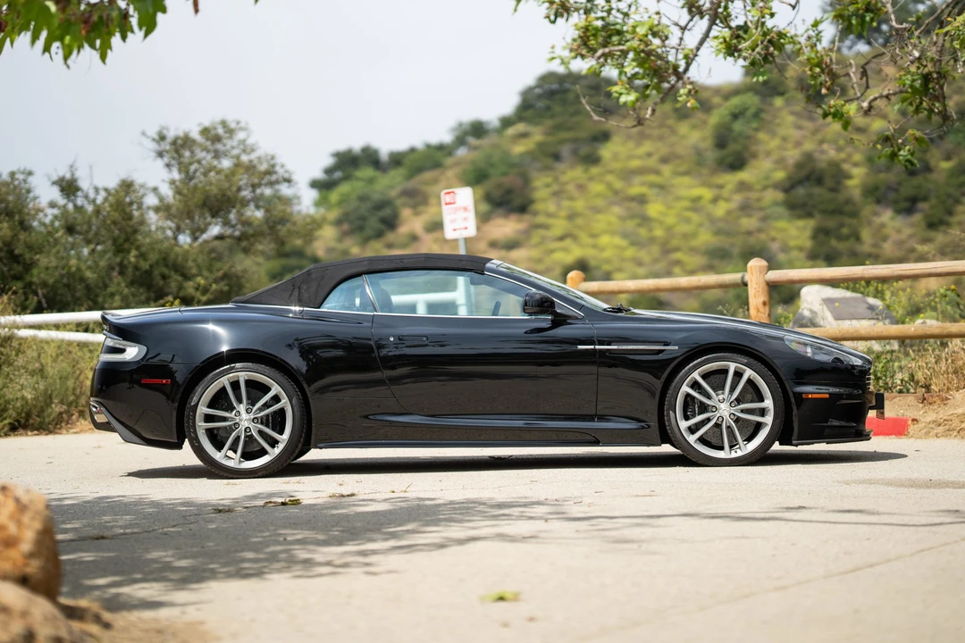 2011 Aston Martin DBS (2008-2012) - Image 8 of 31