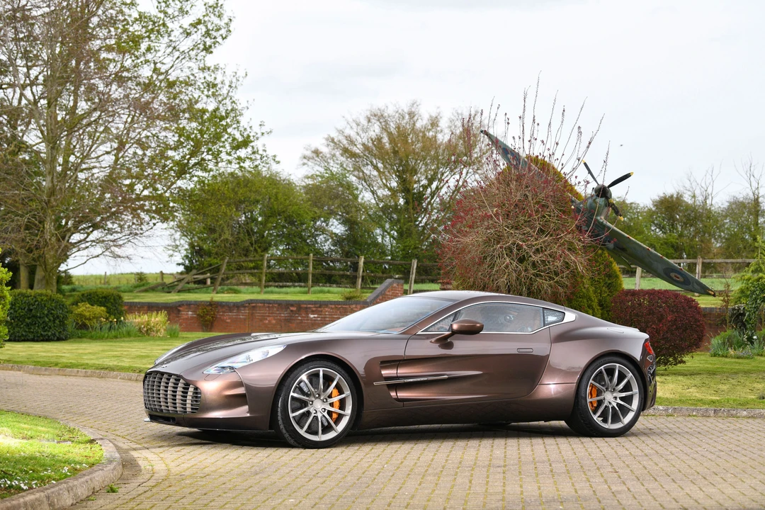 2011 Aston Martin One-77 - Image 8 of 31