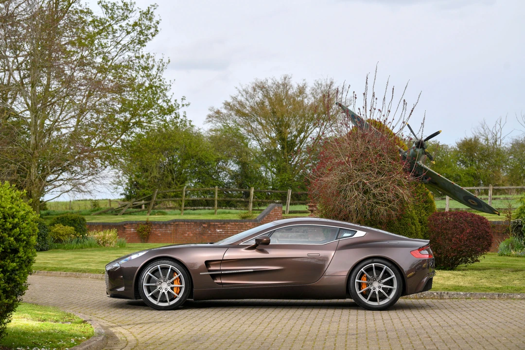2011 Aston Martin One-77 - Image 18 of 31