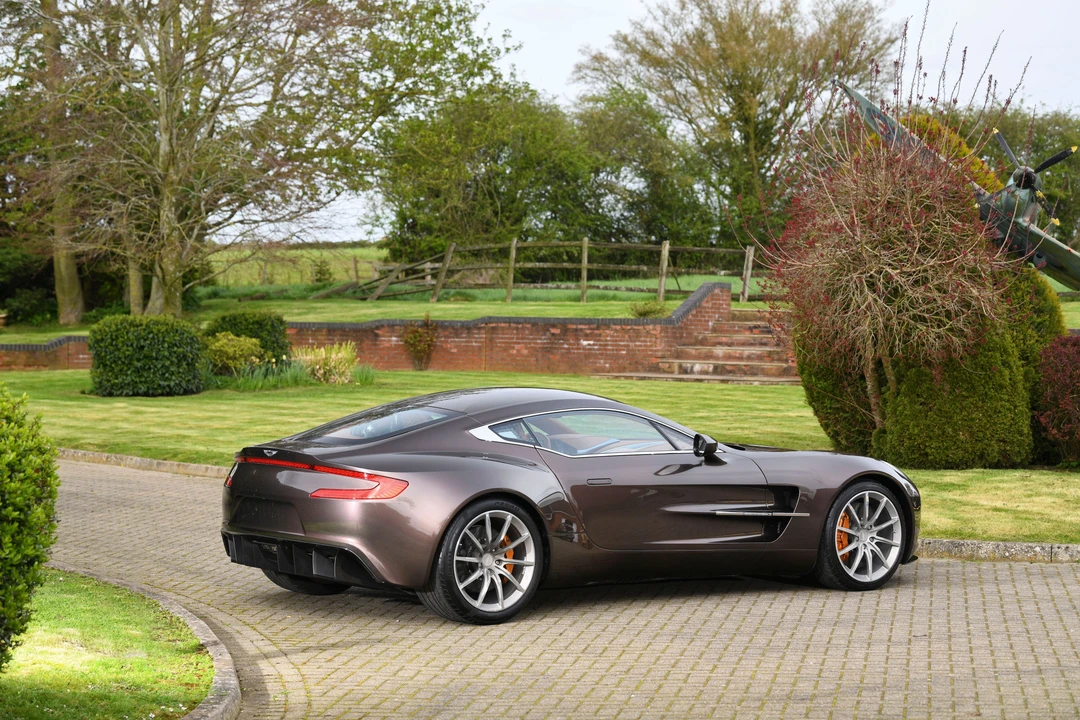2011 Aston Martin One-77 - Image 15 of 31