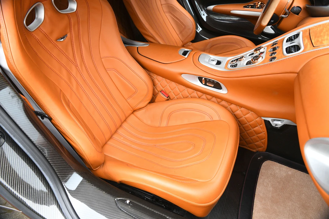2011 Aston Martin One-77 - Image 25 of 31
