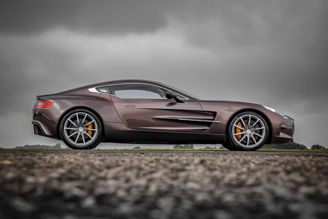 2011 Aston Martin One-77 - Image 7 of 31