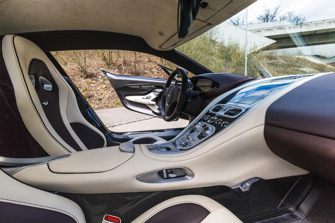 2011 Aston Martin One-77 - Image 23 of 31