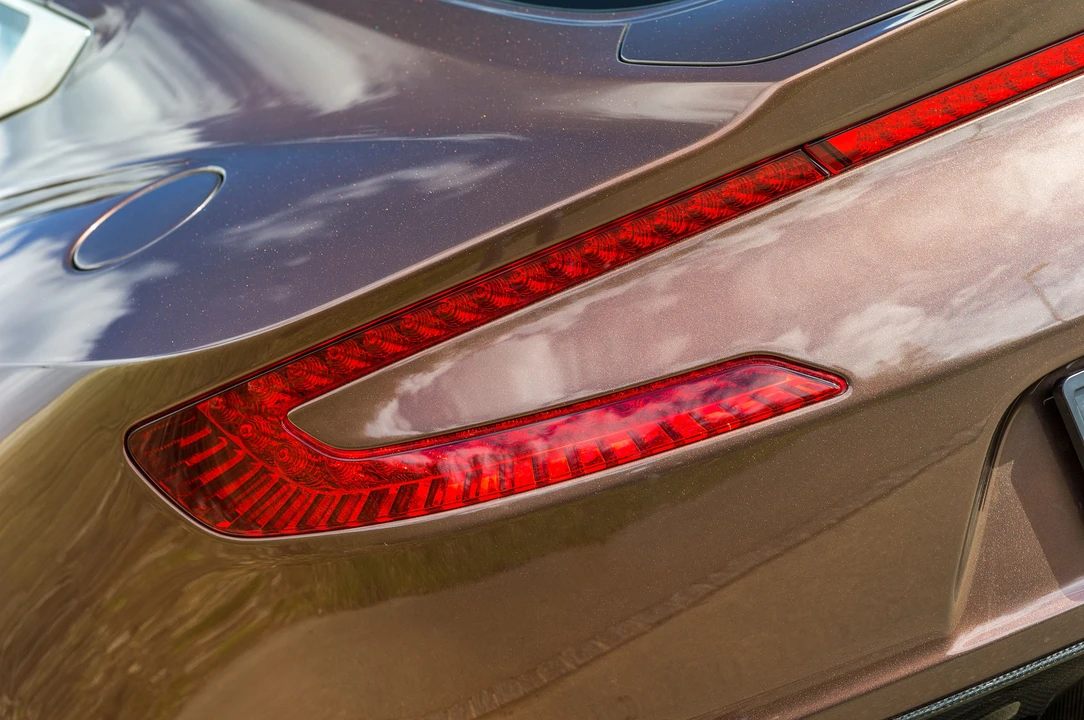 2011 Aston Martin One-77 - Image 16 of 31