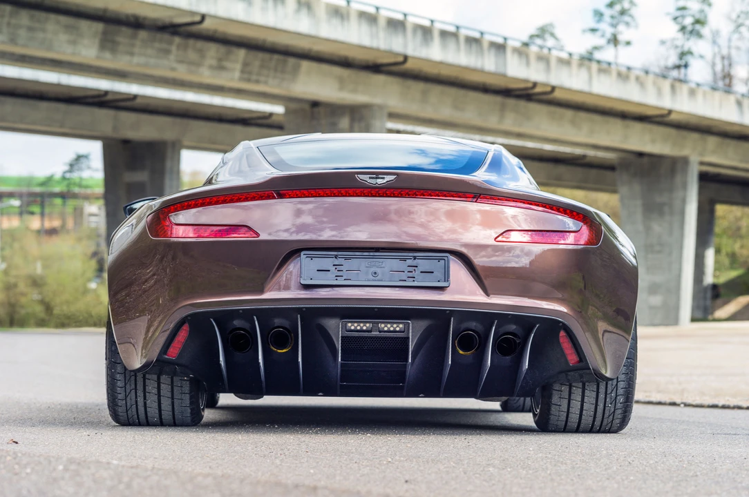 2011 Aston Martin One-77 - Image 9 of 31