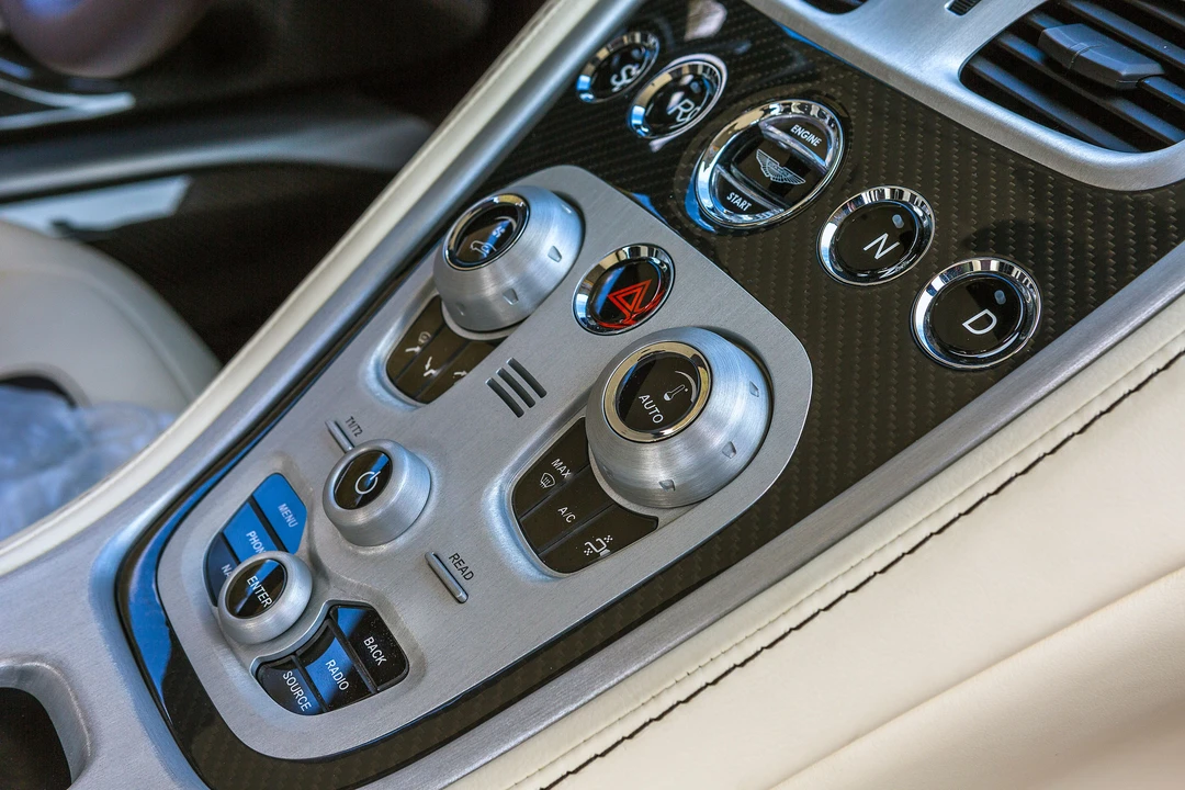 2011 Aston Martin One-77 - Image 26 of 31