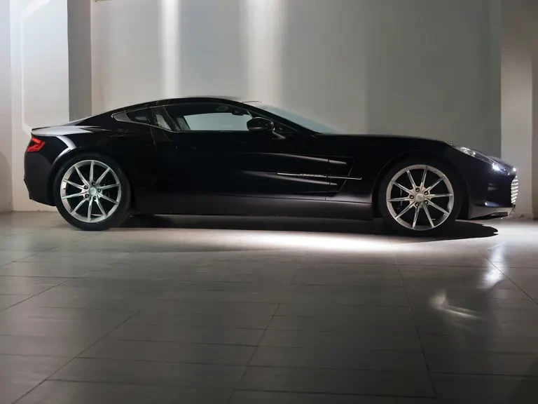 2011 Aston Martin One-77 - Image 6 of 18