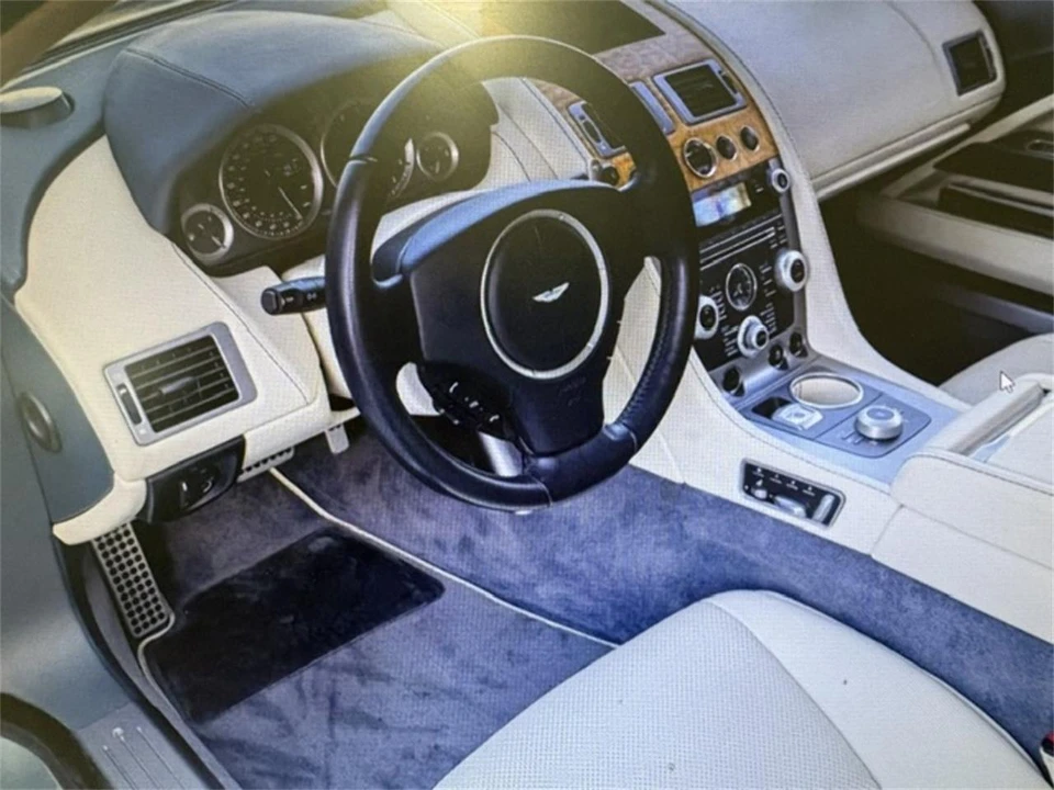 2011 Aston Martin Rapide - Image 7 of 12