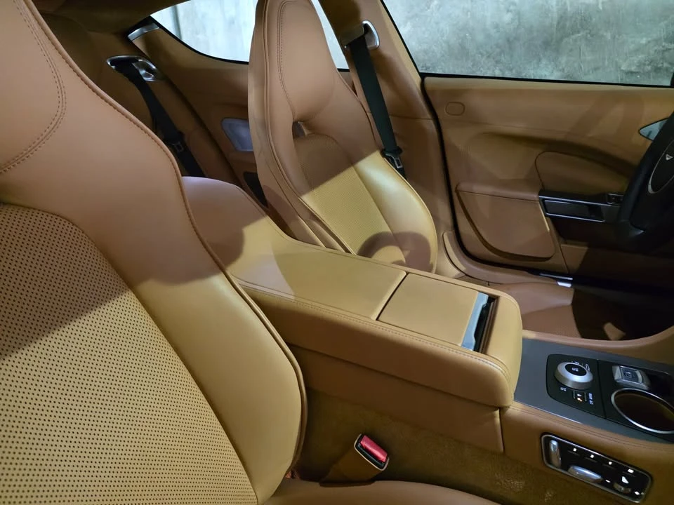 2011 Aston Martin Rapide - Image 12 of 19