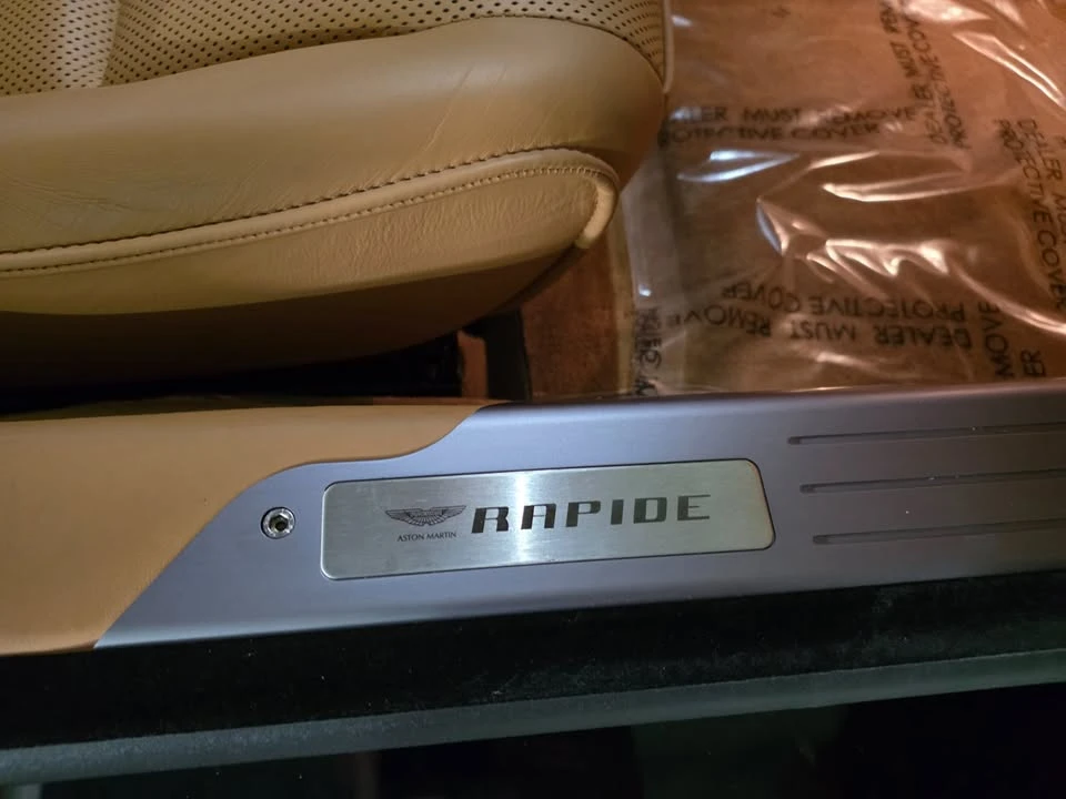 2011 Aston Martin Rapide - Image 11 of 19