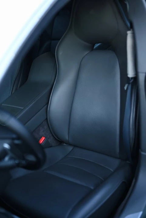 2011 Aston Martin Rapide - Image 11 of 15