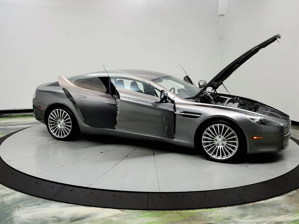 2011 Aston Martin Rapide - Image 10 of 31