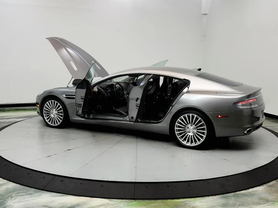 2011 Aston Martin Rapide - Image 12 of 31