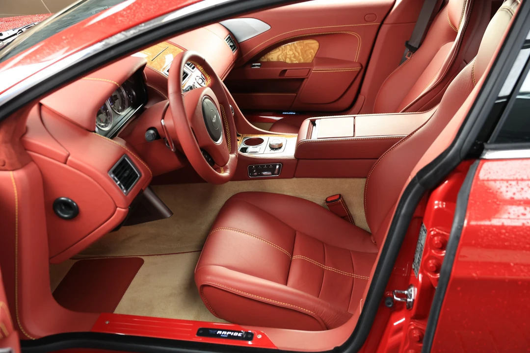 2011 Aston Martin Rapide - Image 10 of 27