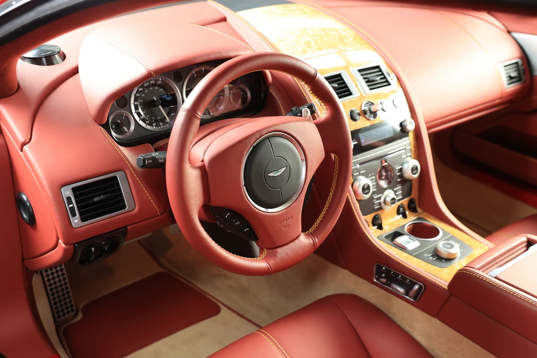 2011 Aston Martin Rapide - Image 7 of 27