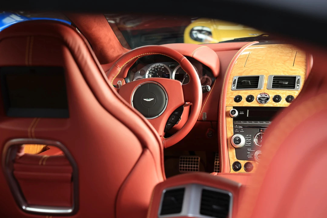 2011 Aston Martin Rapide - Image 6 of 27