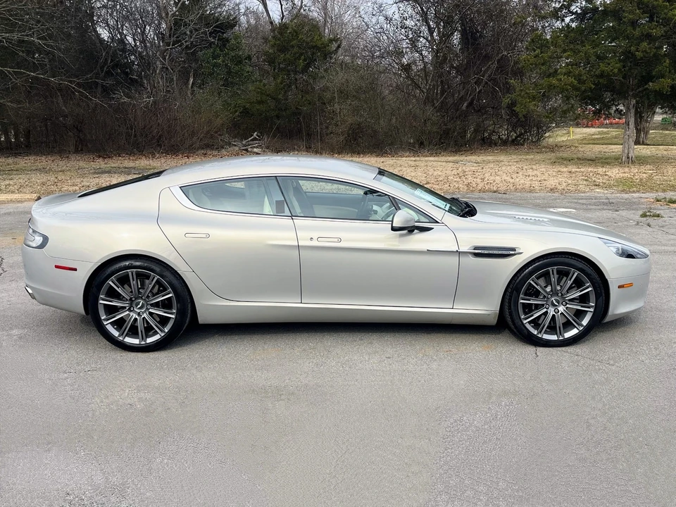 2011 Aston Martin Rapide - Image 8 of 12