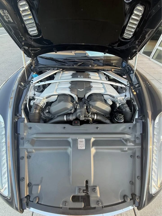 2011 Aston Martin Rapide - Image 18 of 20