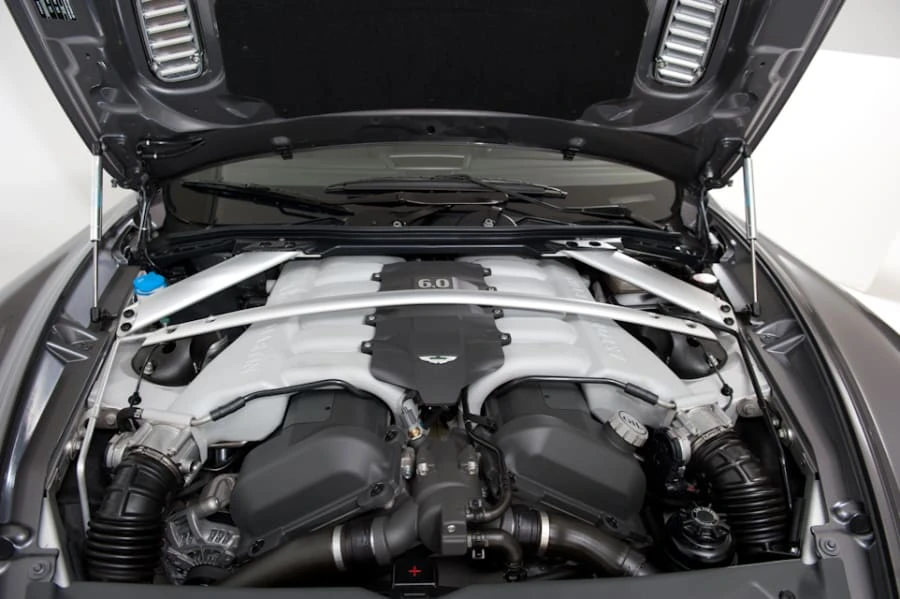 2011 Aston Martin Rapide - Image 7 of 9